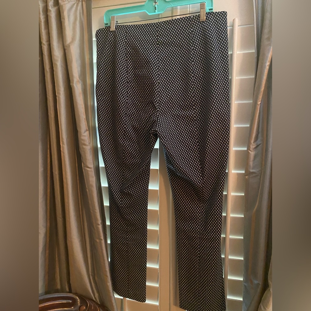 Anthropologie essential slim pants size 12